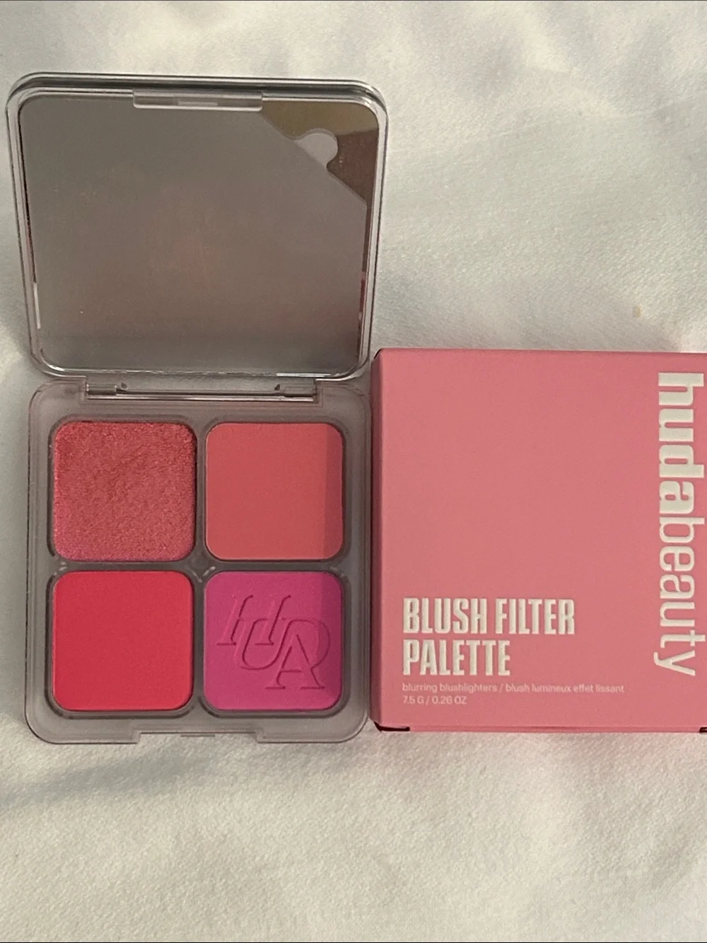 HUDA BEAUTY huda beauty